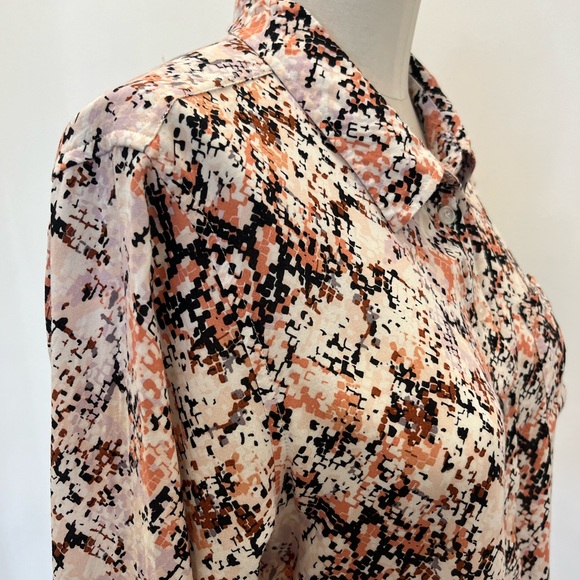 BEAUTIFUL STYLISH BLOUSE - Picture 3 of 6